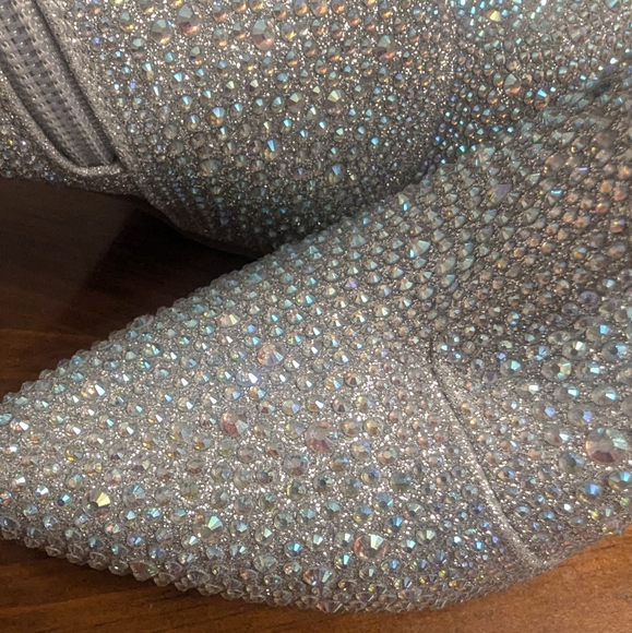 Forever Silver Bling Crystal Ankle Boots Women's Size 6 1/2 New - Picture 4 of 6